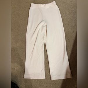 St. John size 8 pants cream (almost peachy)